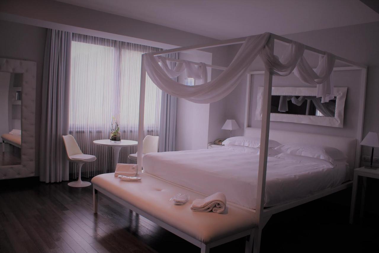 Park Hotel Sporting Teramo Exterior photo