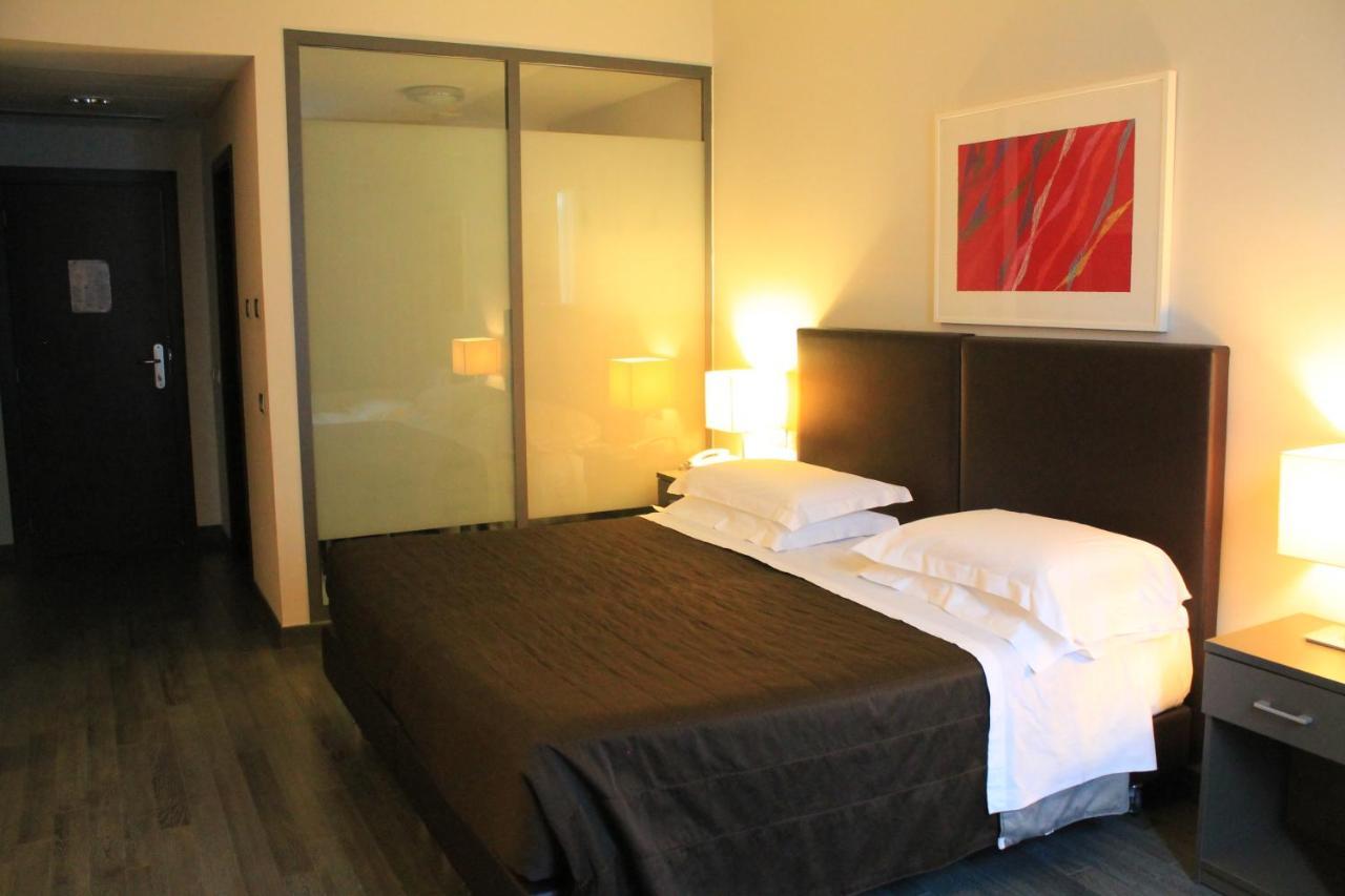 Park Hotel Sporting Teramo Exterior photo