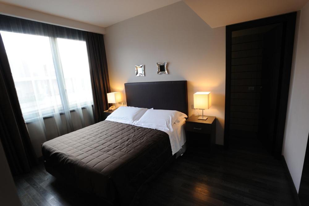 Park Hotel Sporting Teramo Exterior photo